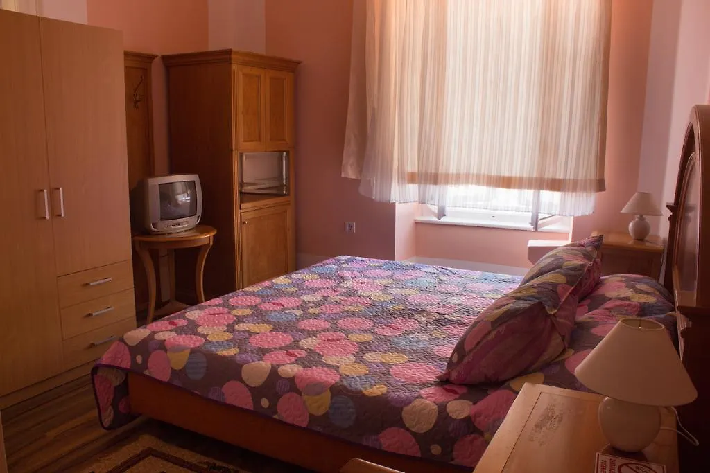 Guest house Rooms Cristal Roche Rijeka